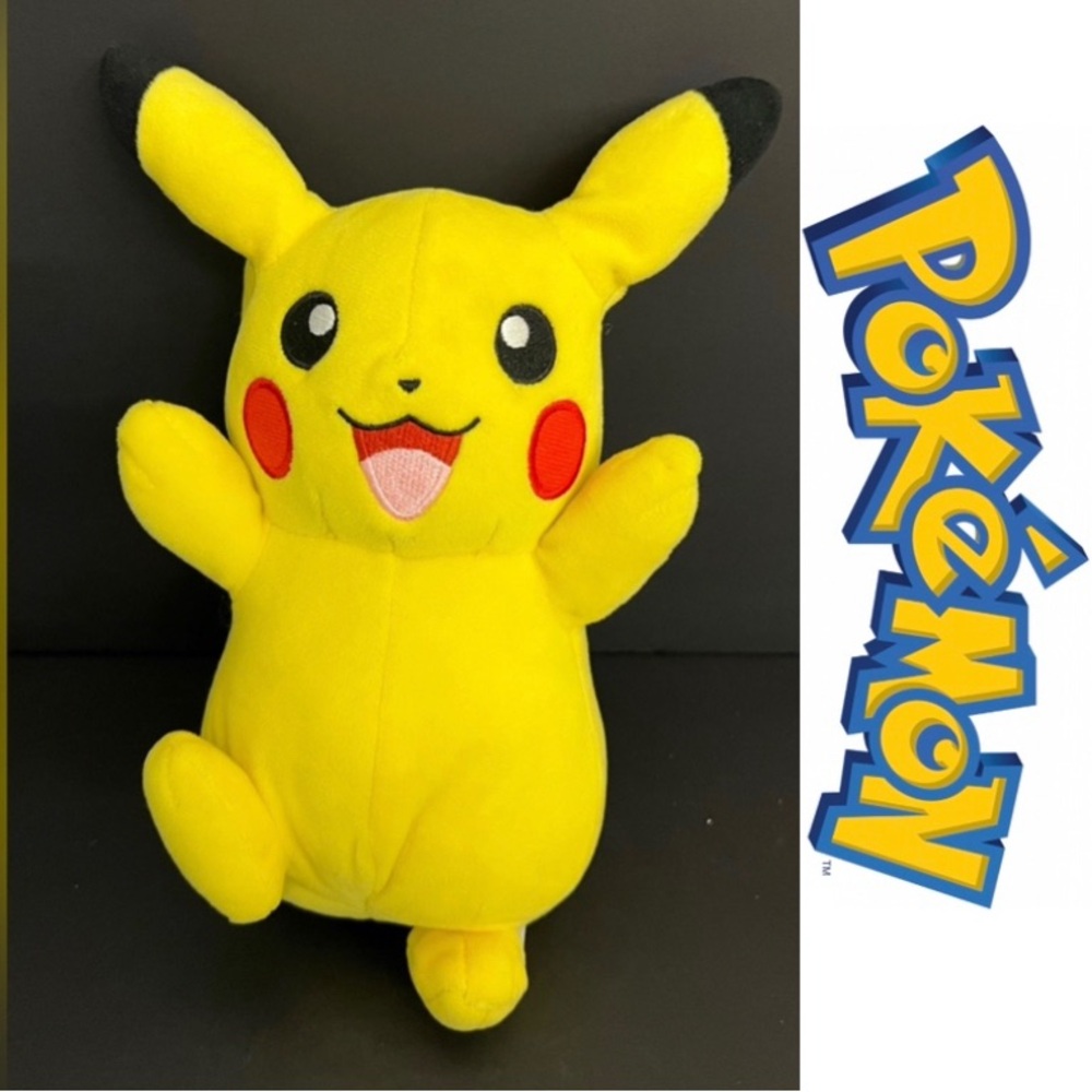 Pokemon - Pikachu - plush Loose Tail - Yellow - Stuffed Animal